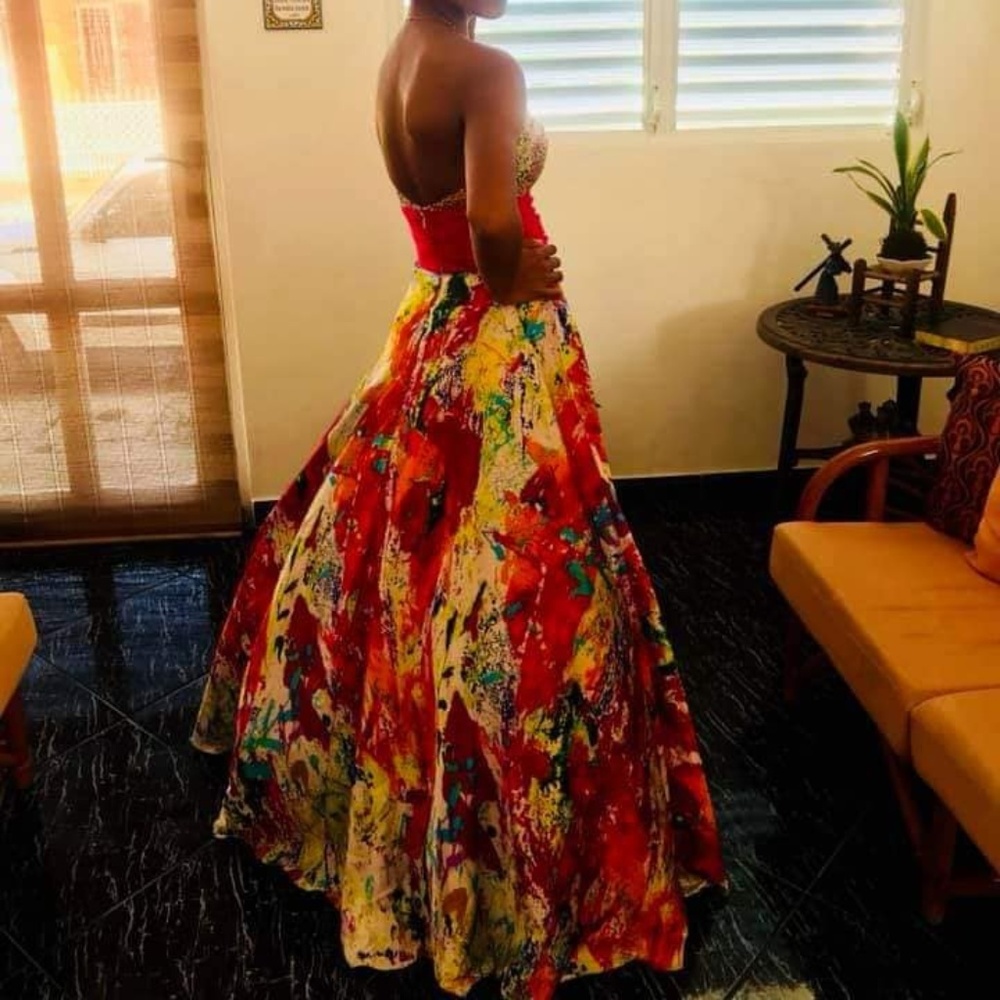 Prom Dress Night Move - Picture 2 of 5